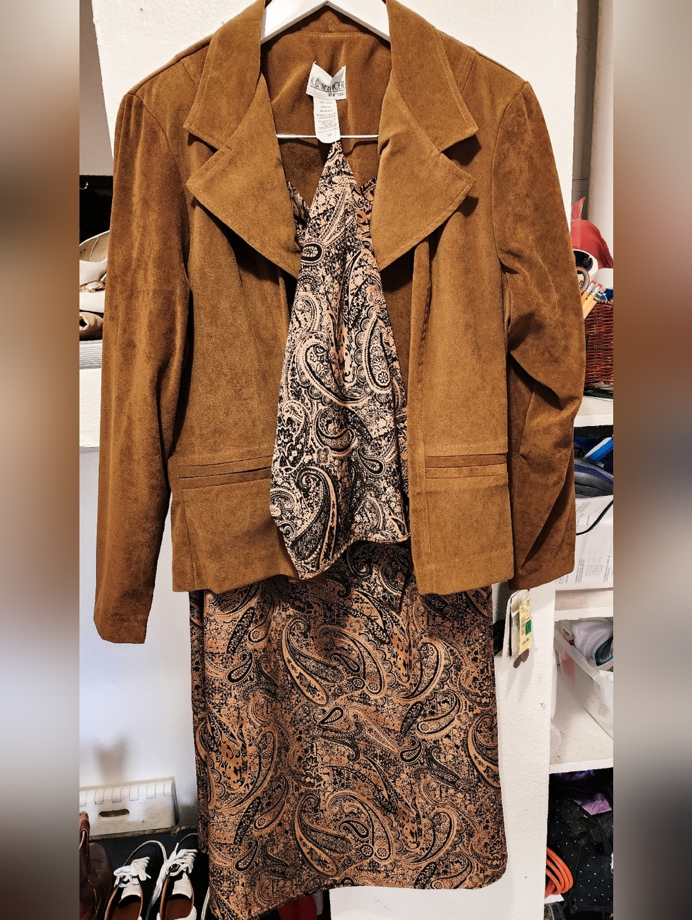 *NWT* WOMEN'S 80'S/90'S THREE PIECE SKIRT SET - BROWN PAISLEY